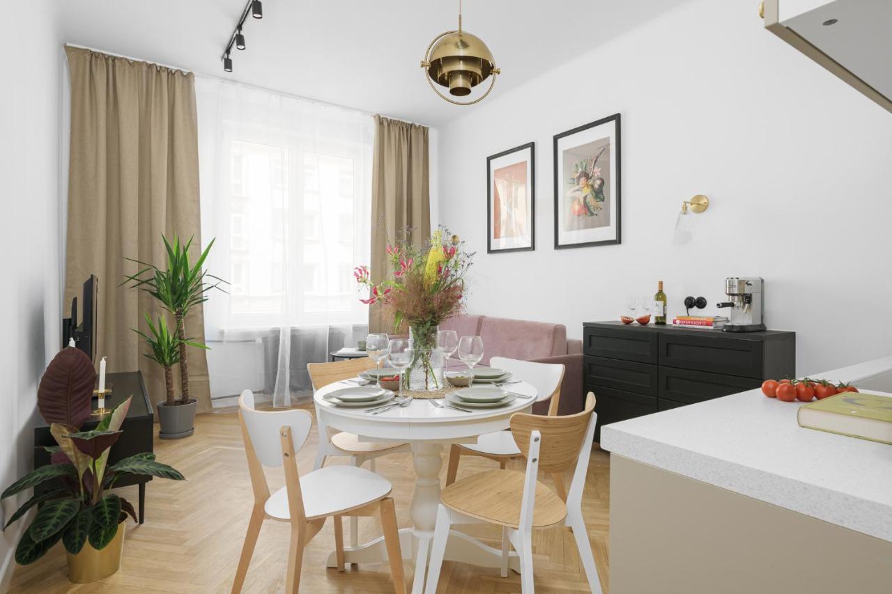 Oomph Warsaw Central Stylish Vintage Apartment מראה חיצוני תמונה